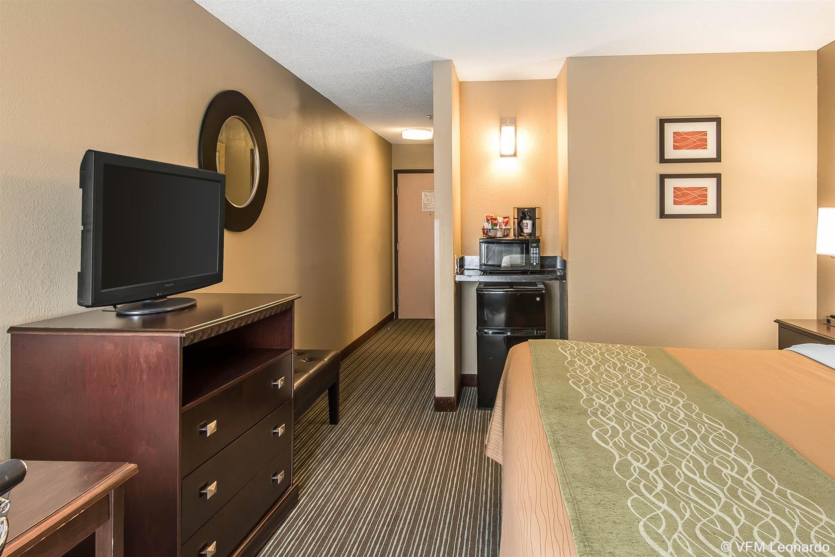 Comfort Inn & Suites Near Worlds Of Fun Kansas City Ngoại thất bức ảnh