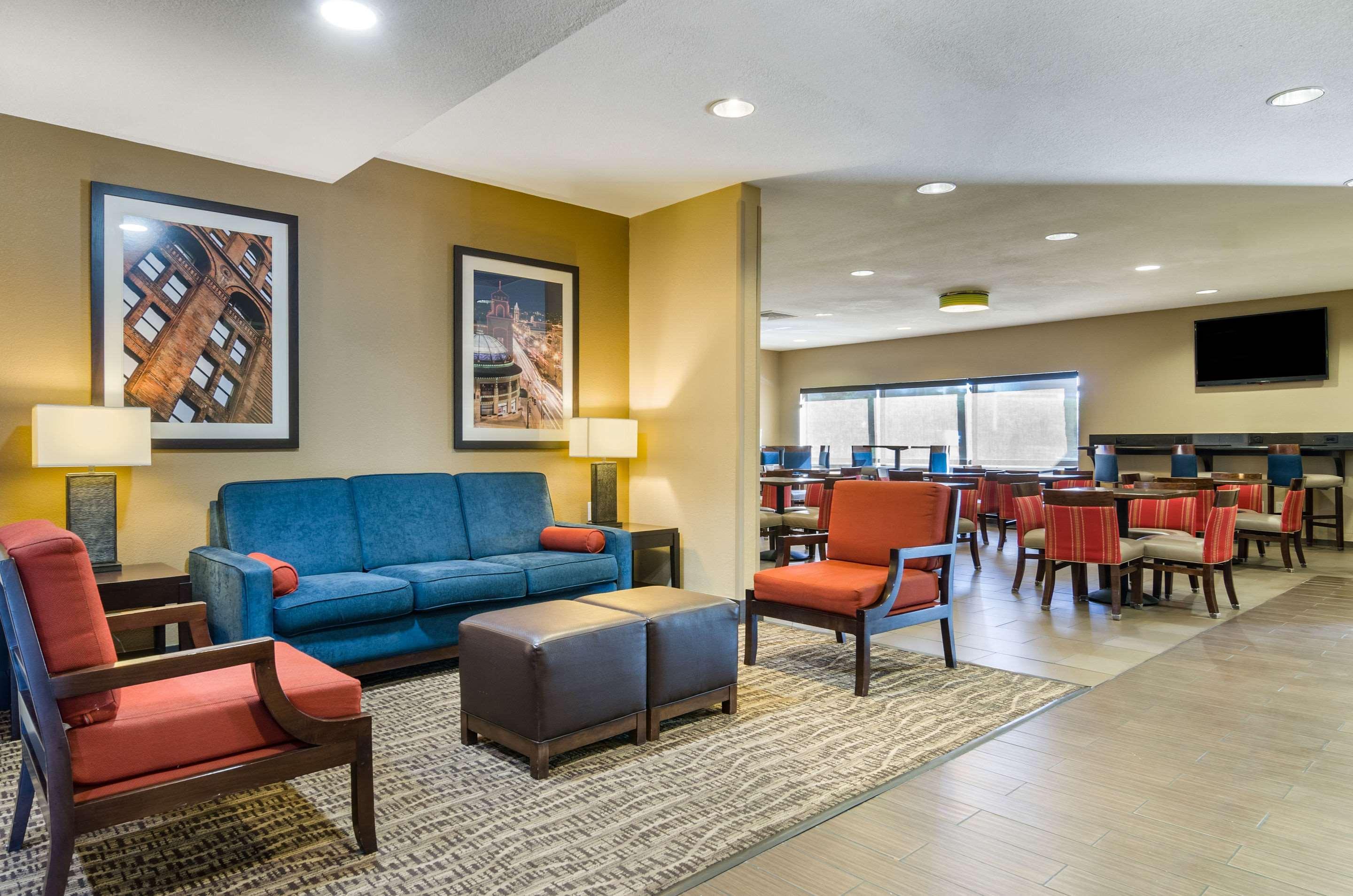 Comfort Inn & Suites Near Worlds Of Fun Kansas City Ngoại thất bức ảnh